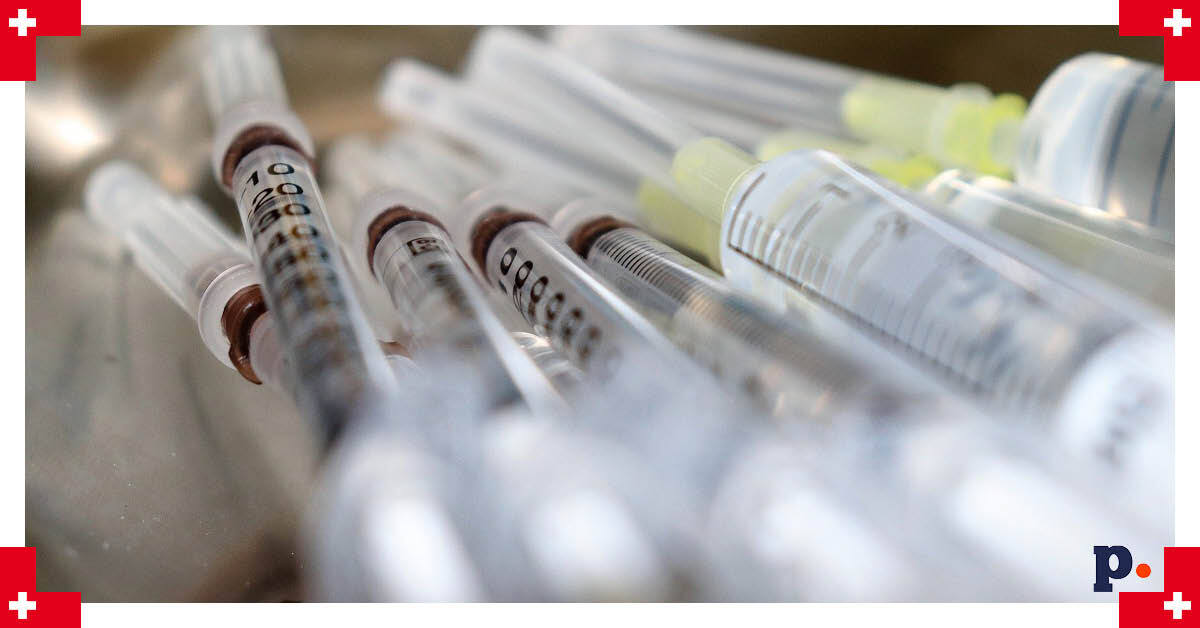 Szczepienia przeciw COVID-19 w Szwajcarii