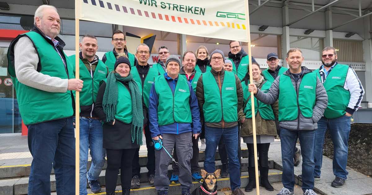 strajkujący związkowcy gdl